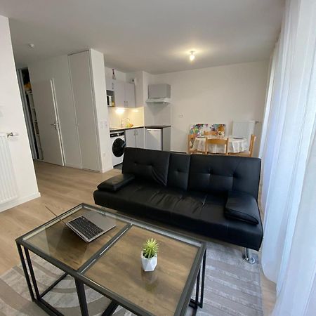 Joli Appartement F2 Bobigny Metro Proche Paris Exteriér fotografie