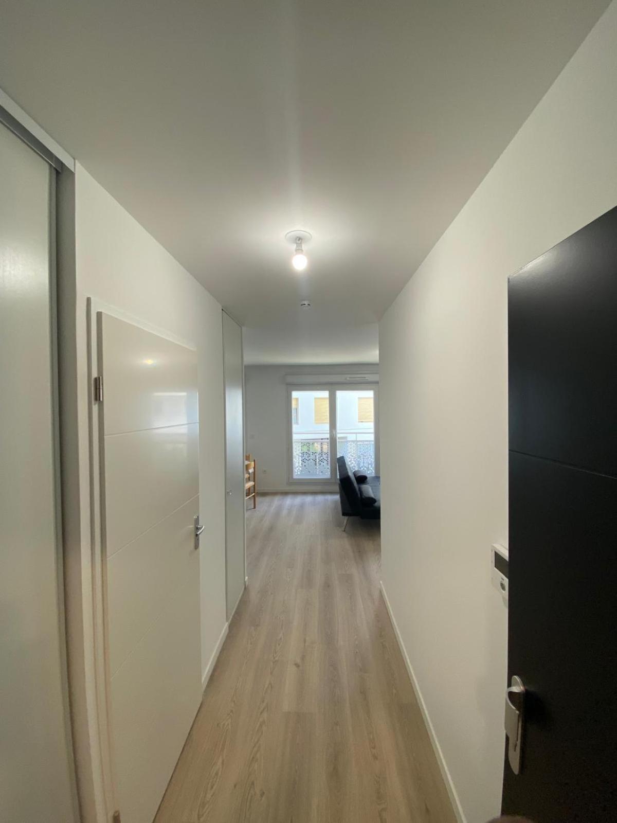 Joli Appartement F2 Bobigny Metro Proche Paris Exteriér fotografie