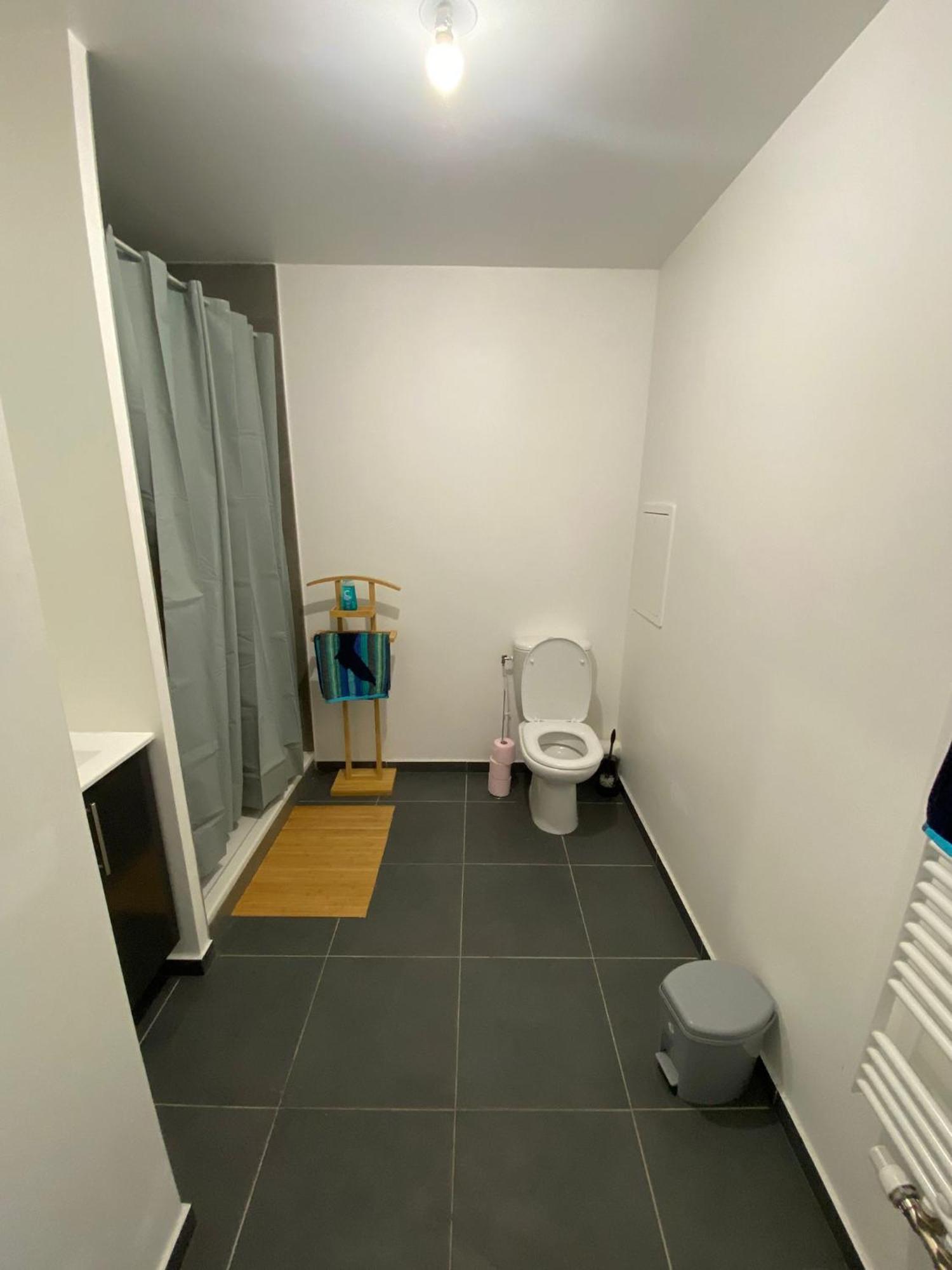 Joli Appartement F2 Bobigny Metro Proche Paris Exteriér fotografie