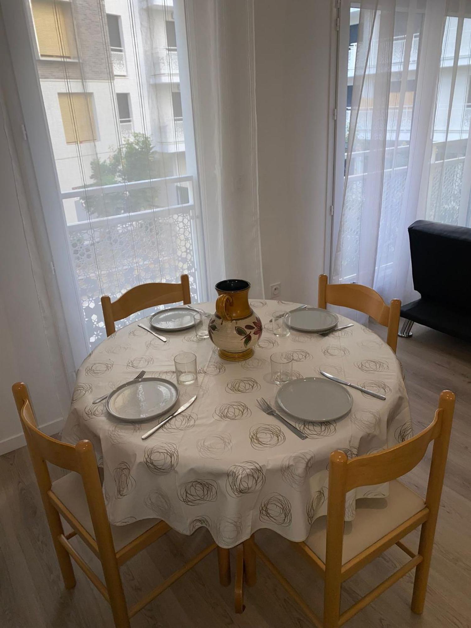 Joli Appartement F2 Bobigny Metro Proche Paris Exteriér fotografie
